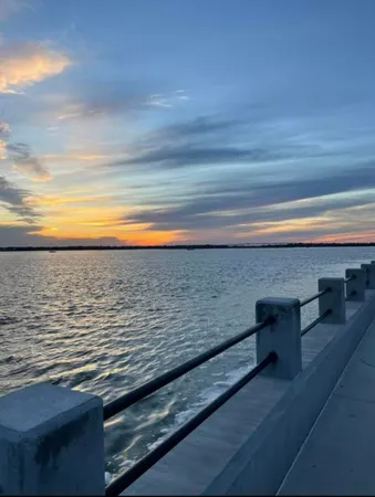 $10,000 | 1 King Street, Unit 607, Charleston, SC 29401