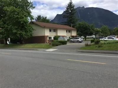 $1,136 | 424 Healy Avenue South, Unit 50, North Bend, WA 98045