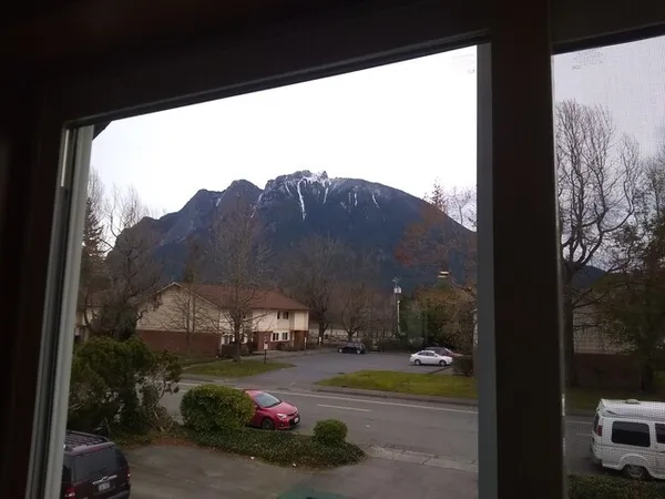 $1,136 | 424 Healy Avenue South, Unit 50, North Bend, WA 98045