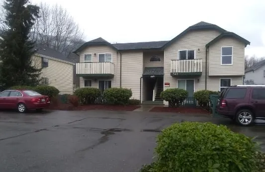 $1,136 | 424 Healy Avenue South, Unit 50, North Bend, WA 98045