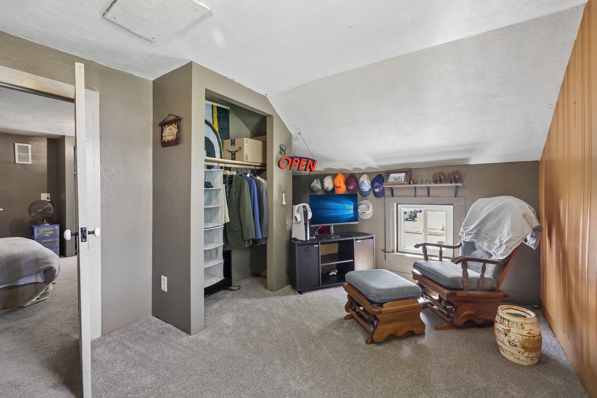 1027 Farnham Street Columbus, WI 53925 - Photo 29 of 39