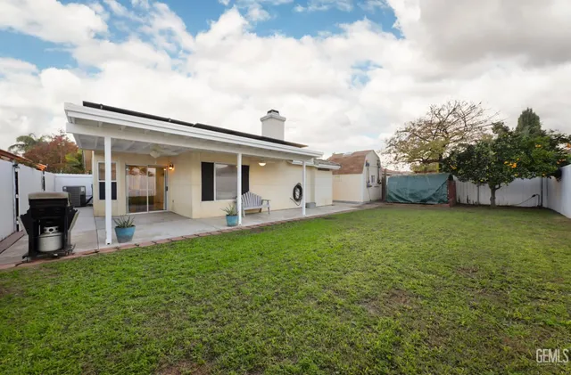 $405,000 | Undisclosed Address, Bakersfield, CA 93312