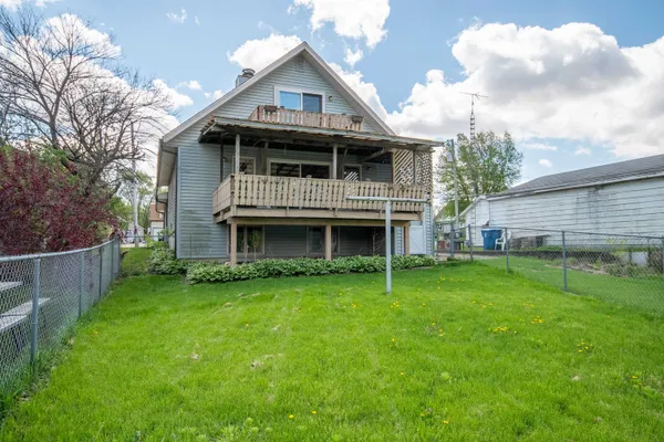 $185,000 | 1839 West 1st Street, Dixon, IL 61021