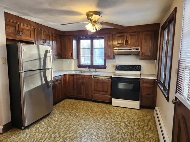 $379,900 | 61 Crossland Road, West Warwick, RI 02893