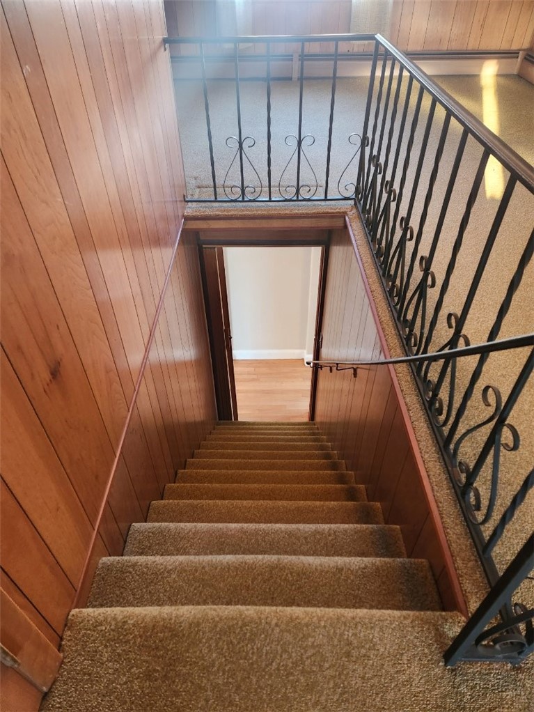 61 Crossland Road West Warwick, RI 02893 - Photo 22 of 30