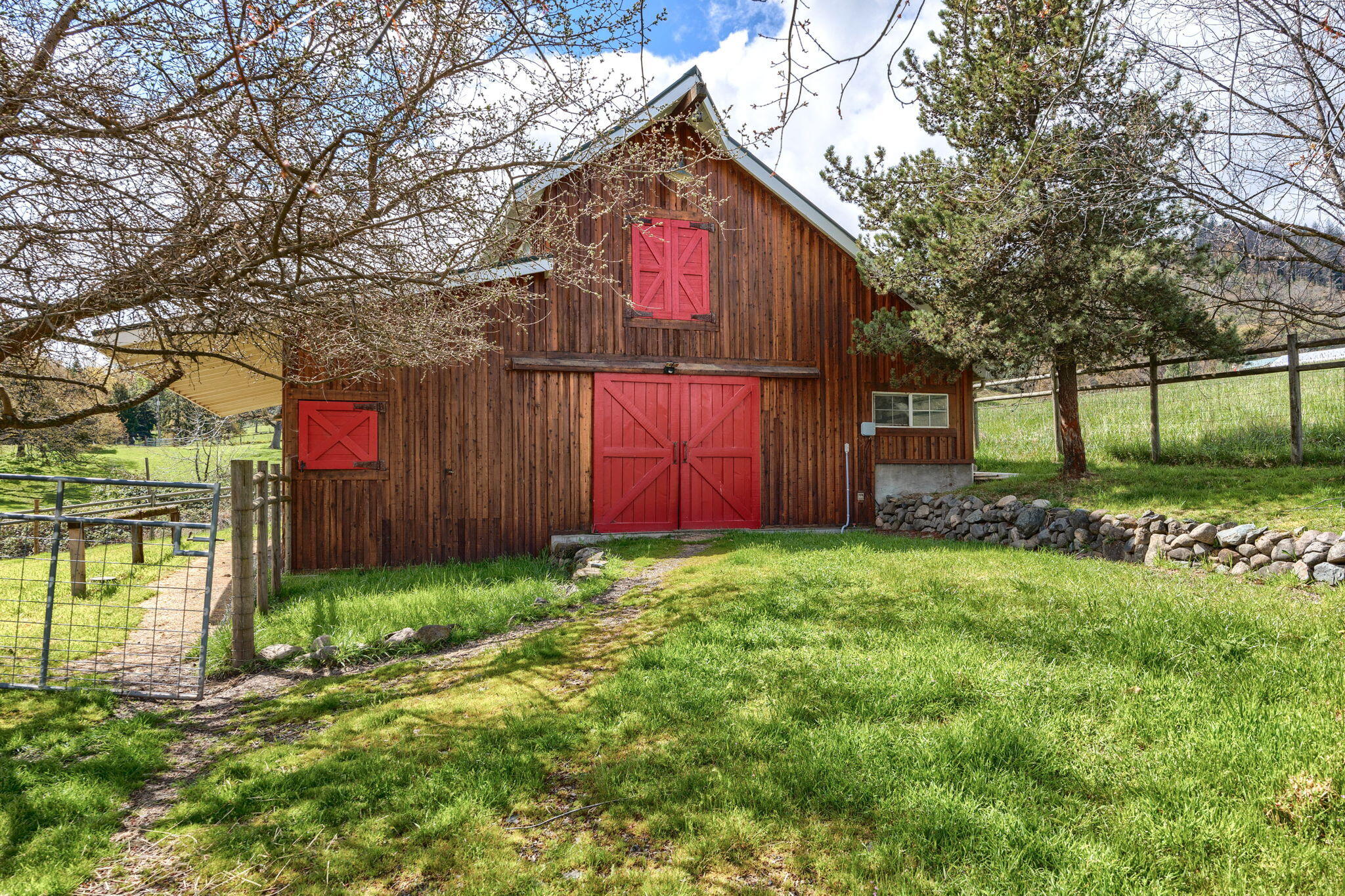 6850 Adams Road Talent, OR 97540 - Photo 36 of 119 36-web-or-mls-ApxAR (36)