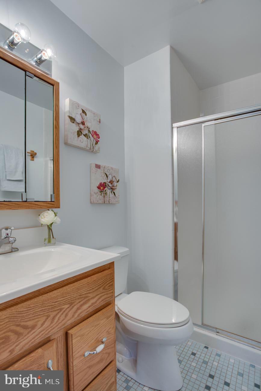 2350 Generation Drive Reston, VA 20191 - Photo 21 of 24 Bath