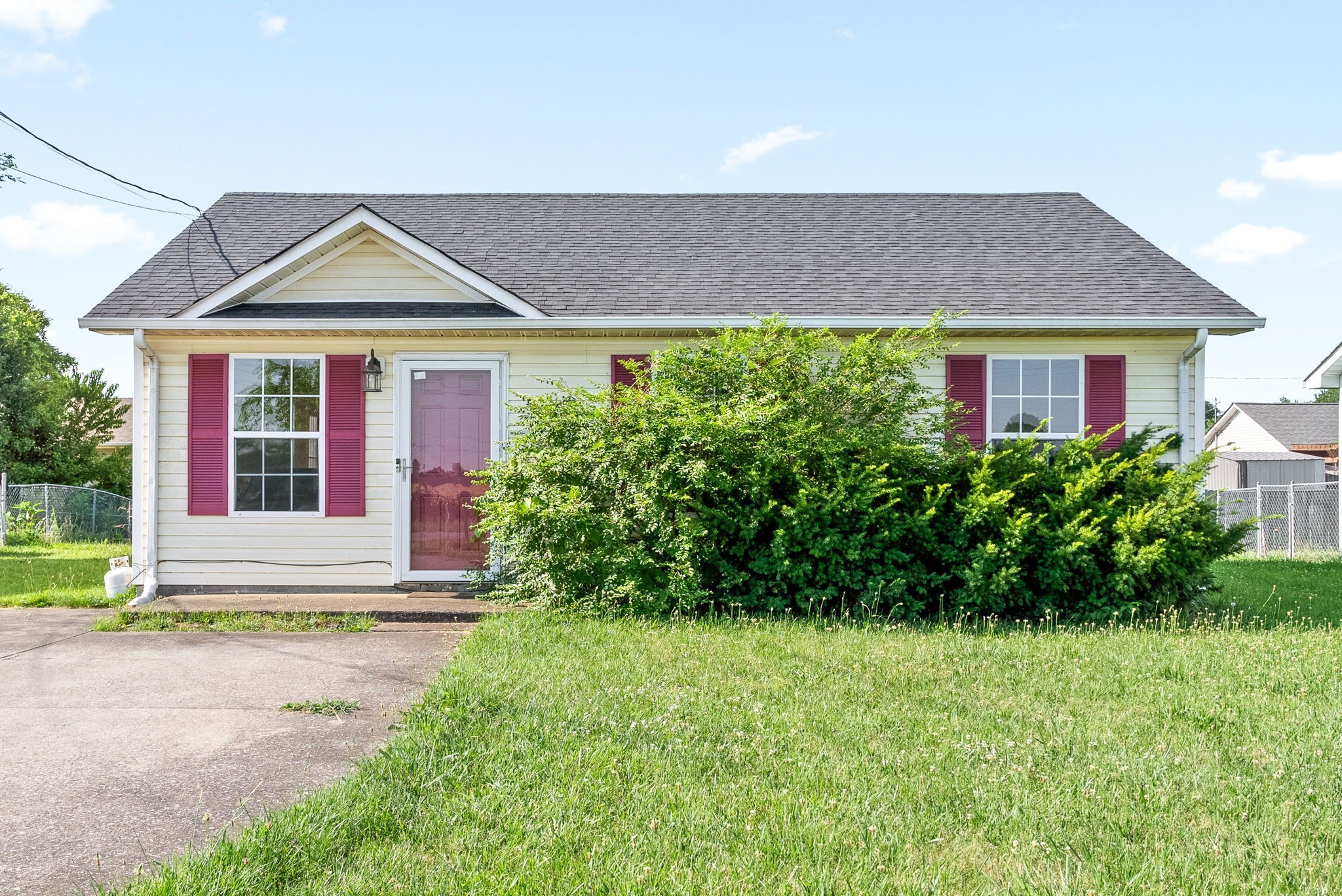 963 State Line Road Oak Grove, KY 42262 - Photo 1 of 2