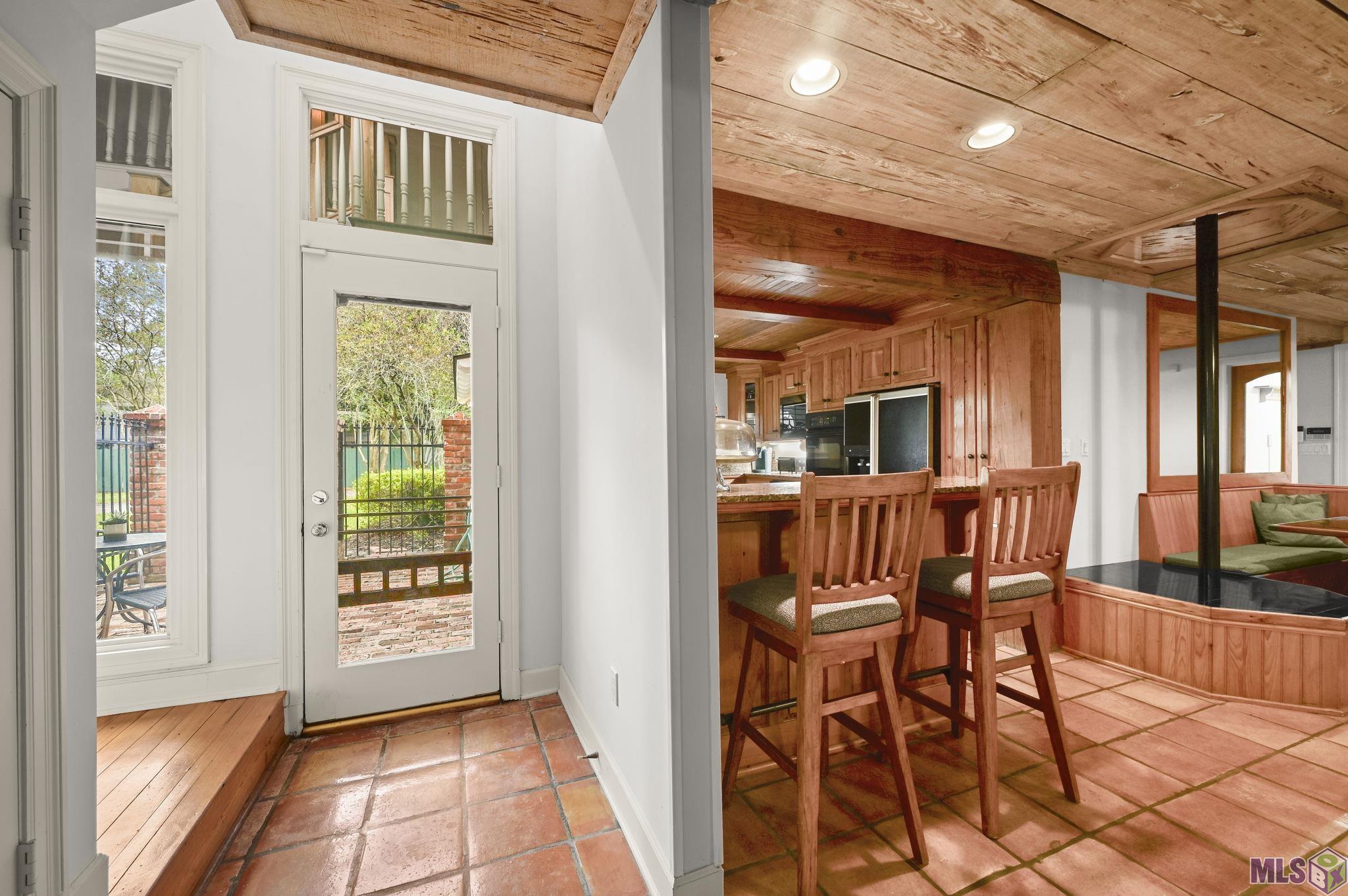 332 Fulwar Skipwith Road Baton Rouge, LA 70810 - Photo 15 of 60