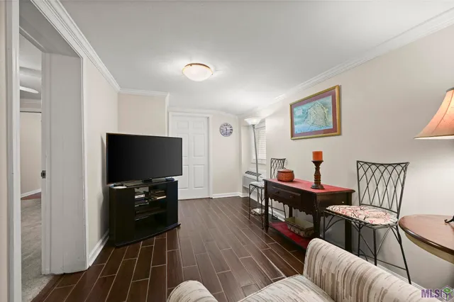 $1,280,000 | 332 Fulwar Skipwith Road, Baton Rouge, LA 70810