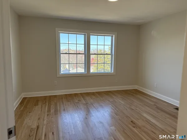 $539,000 | 11 South Strong Street, East Haven, CT 06513