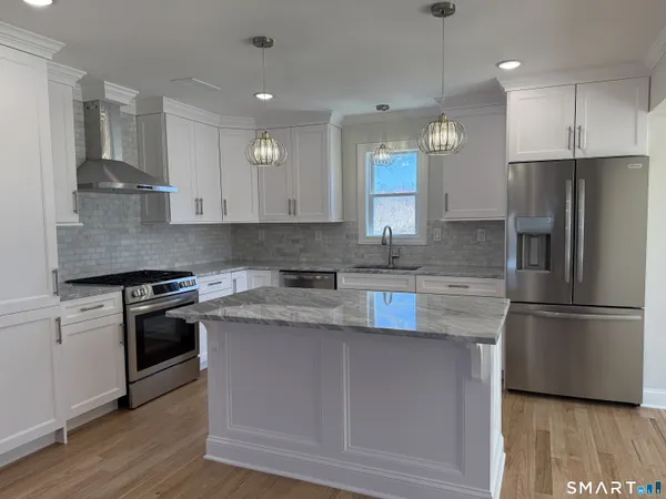 $539,000 | 11 South Strong Street, East Haven, CT 06513