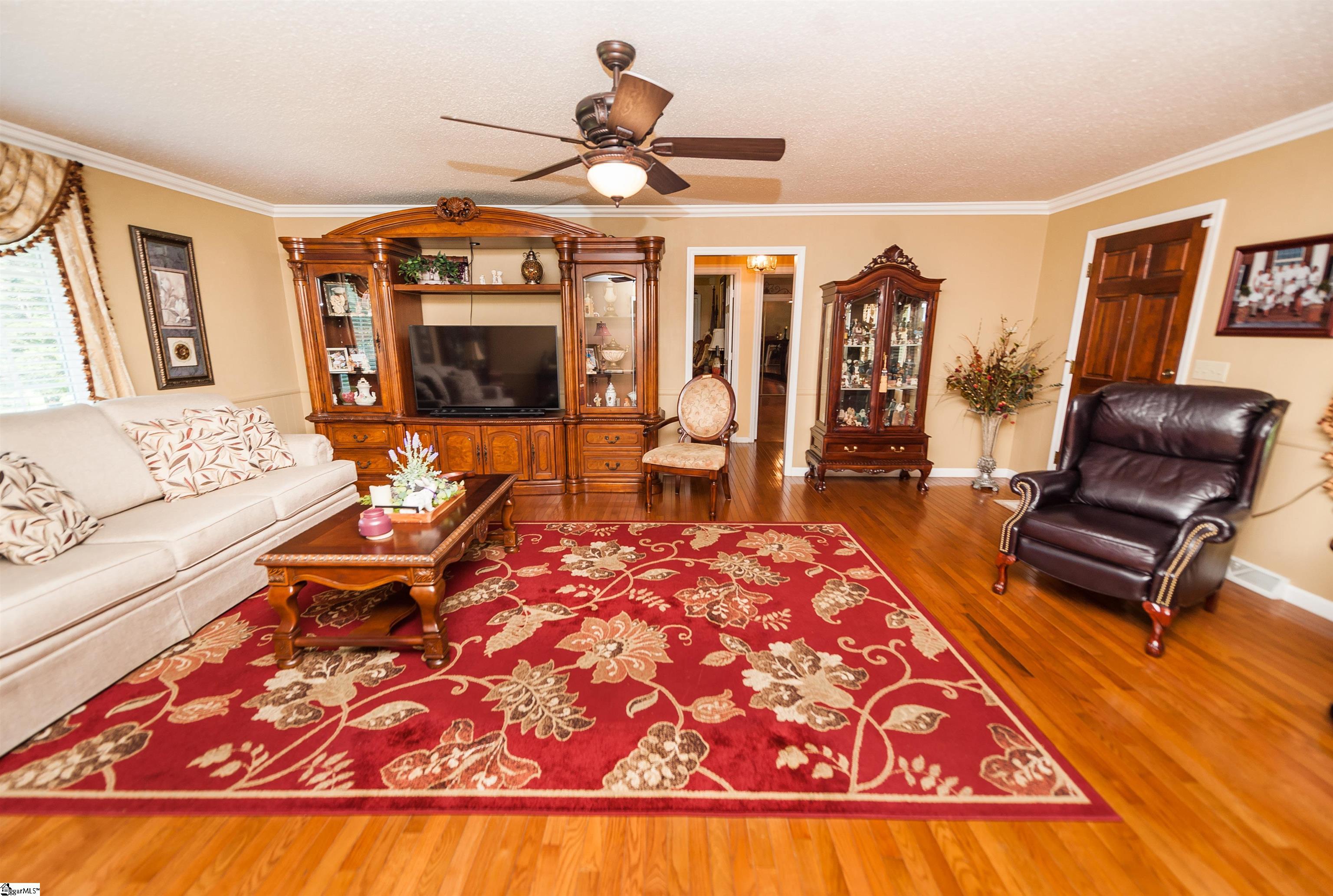 680 Old Mill Road Campobello, SC 29322 - Photo 2 of 23