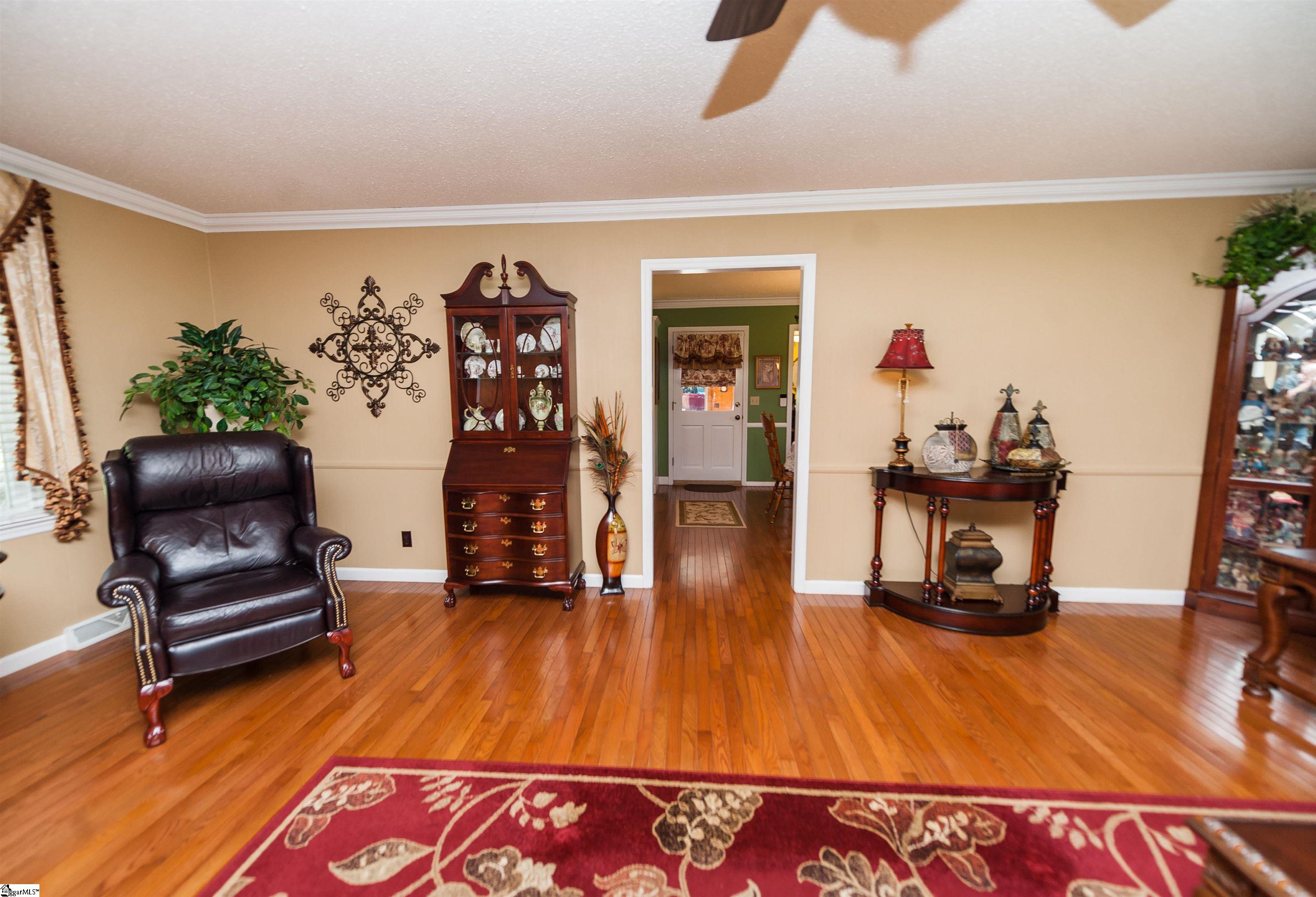 680 Old Mill Road Campobello, SC 29322 - Photo 4 of 23
