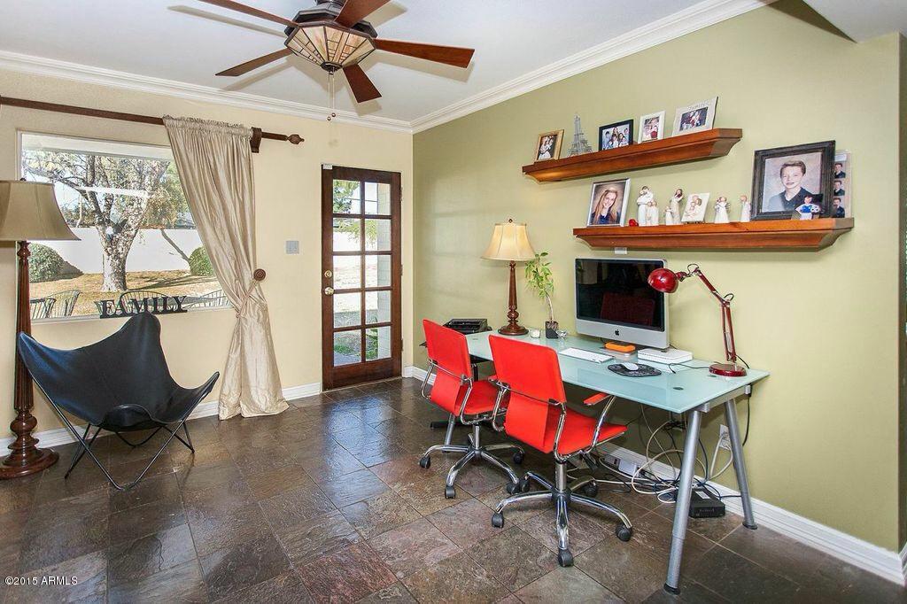 40 East Lawrence Road Phoenix, AZ 85012 - Photo 13 of 27 image