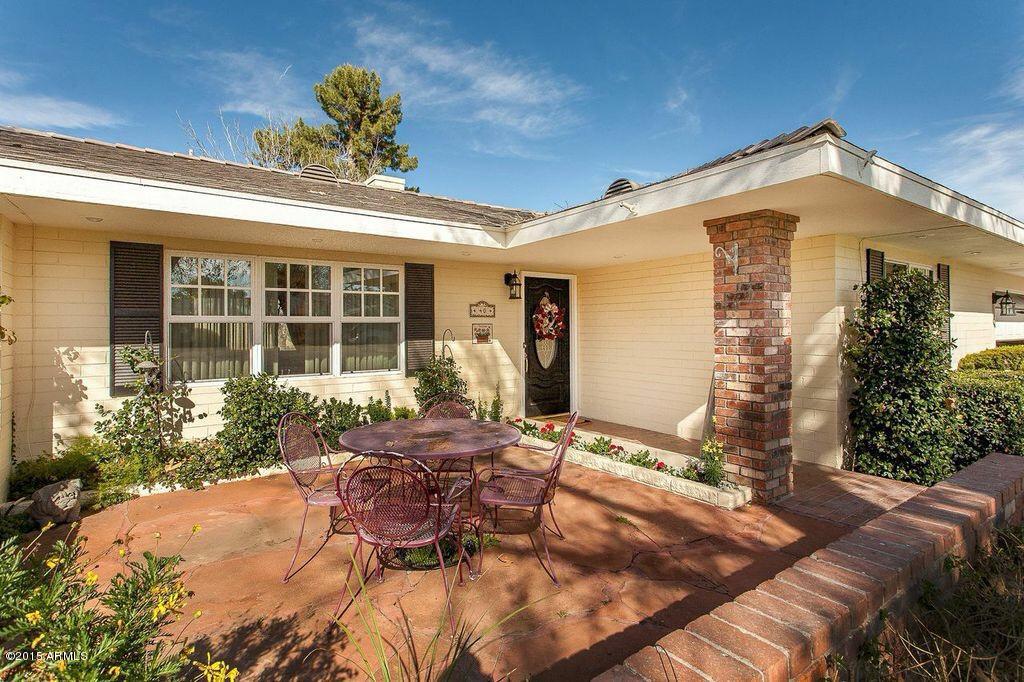 40 East Lawrence Road Phoenix, AZ 85012 - Photo 2 of 27 image