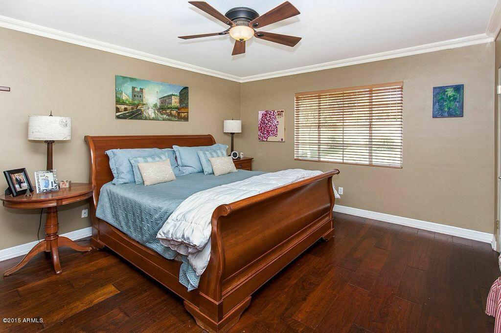 40 East Lawrence Road Phoenix, AZ 85012 - Photo 21 of 27 image