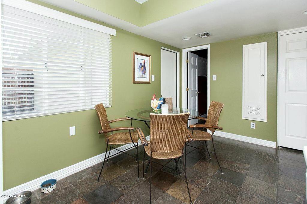 40 East Lawrence Road Phoenix, AZ 85012 - Photo 10 of 27 image