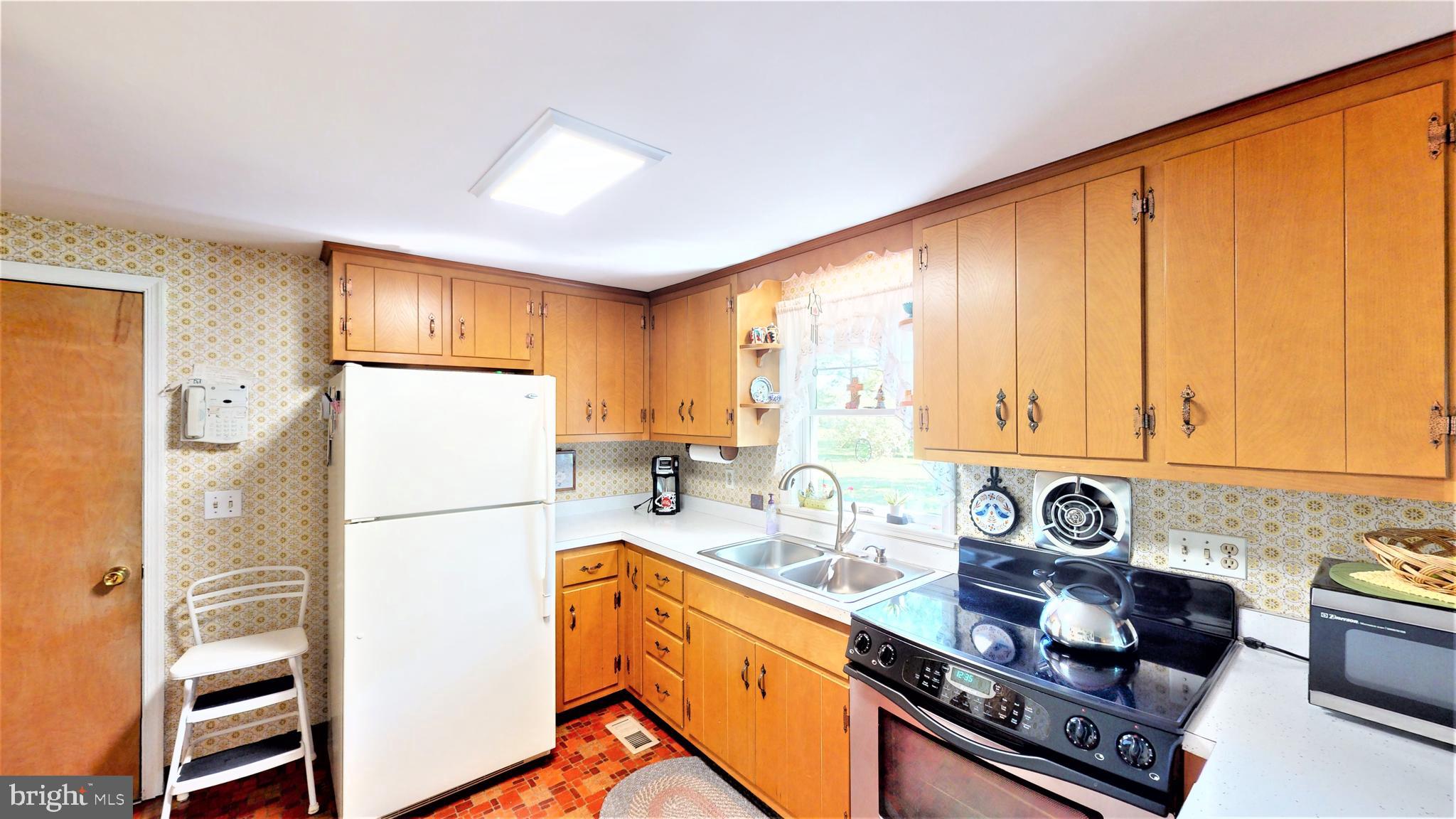 103 Orchard Road Perkasie, PA 18944 - Photo 15 of 53