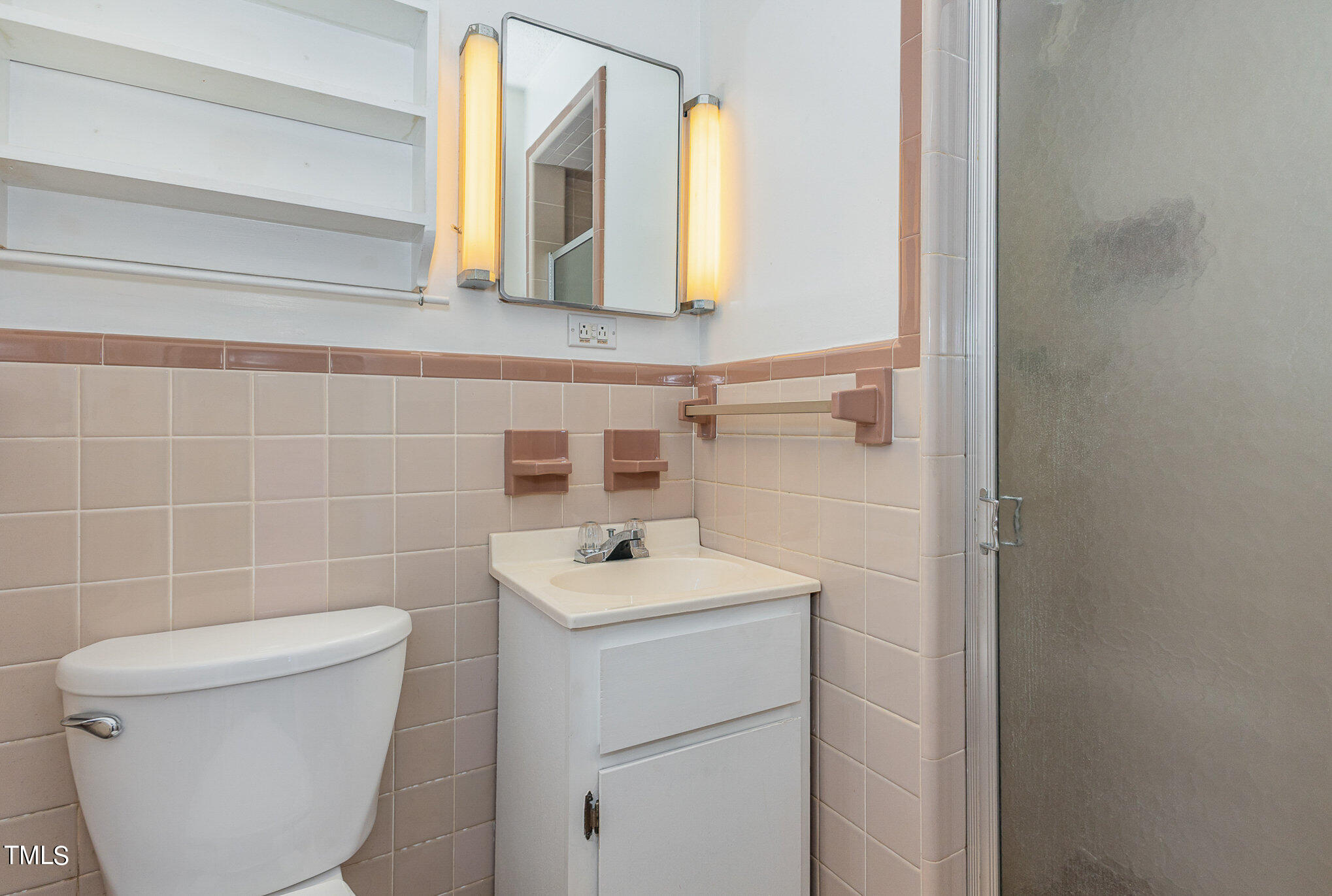 6617 Johnsdale Road Raleigh, NC 27615 - Photo 15 of 30 015_bc4a7109-edit