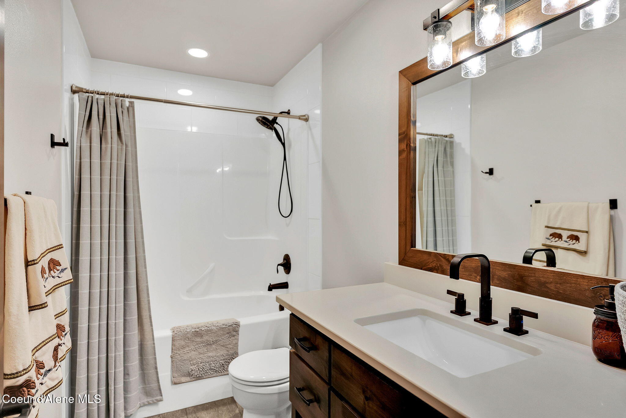 300 East Seasons Road Athol, ID 83801 - Photo 43 of 70 26-web-or-mls-SkyLight - Darren-34