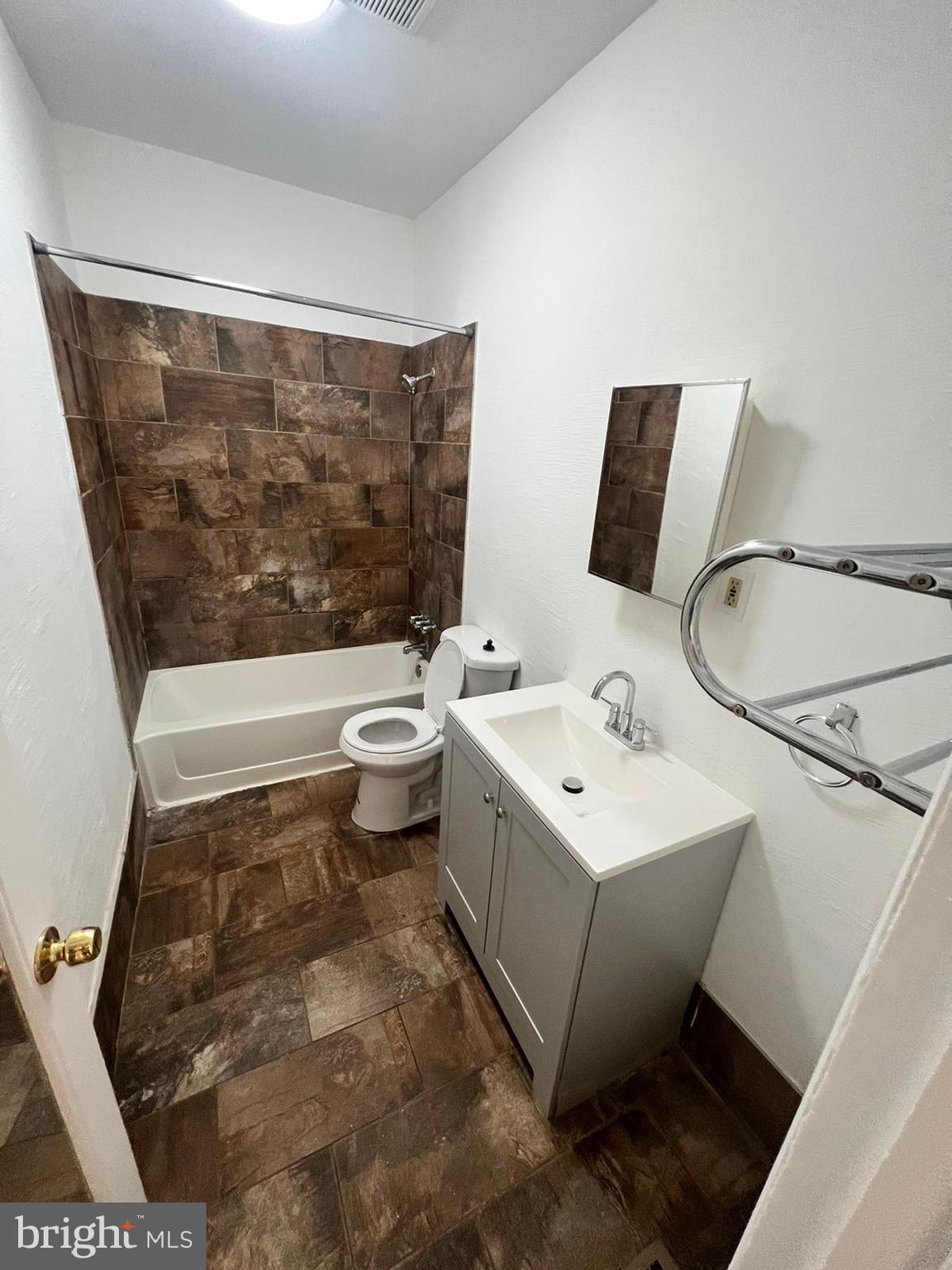 32 East Browning Road, Unit 2 Bellmawr, NJ 08031 - Photo 6 of 10 Gallery Image 6
