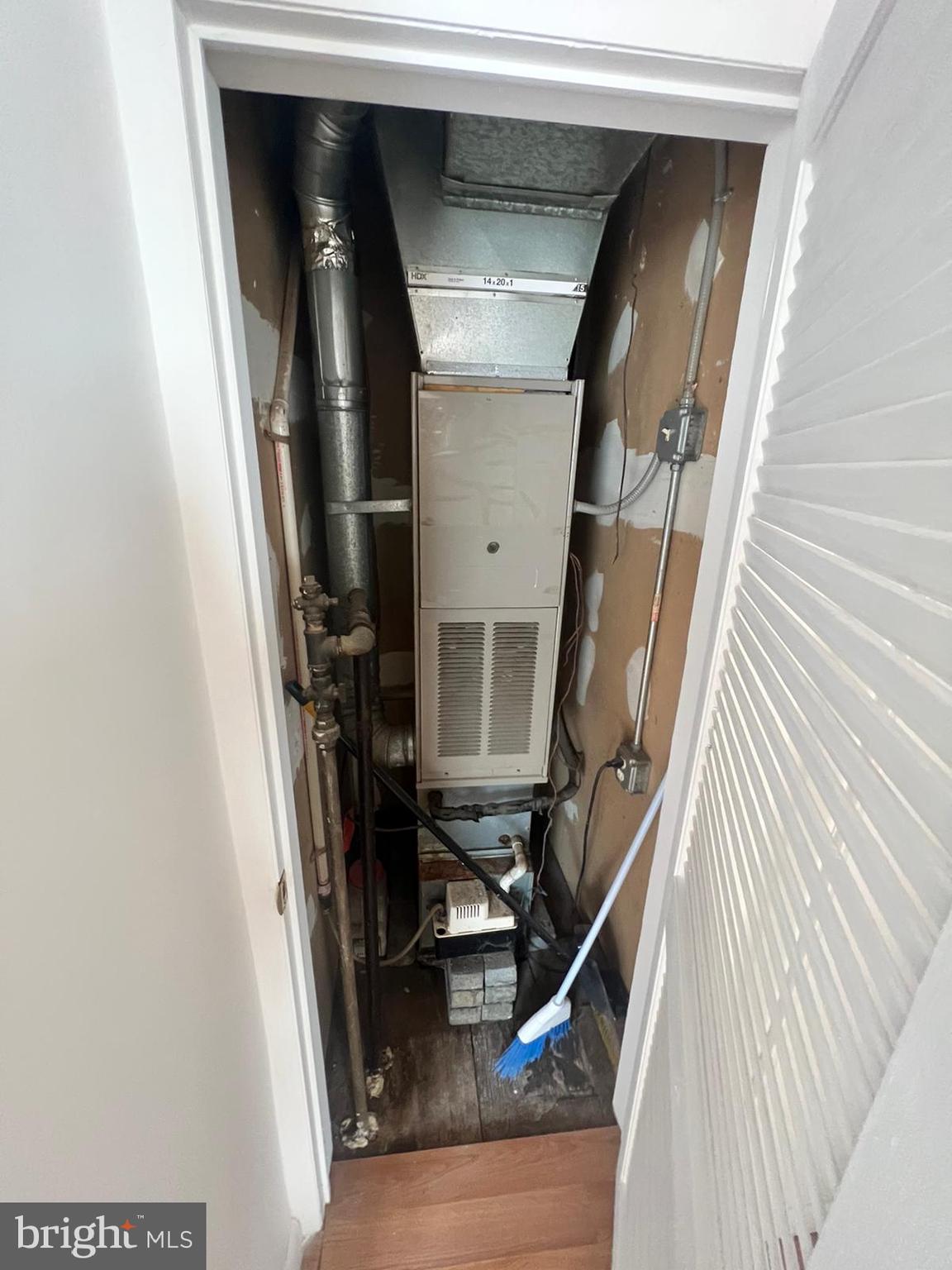 32 East Browning Road, Unit 2 Bellmawr, NJ 08031 - Photo 10 of 10 Gallery Image 10