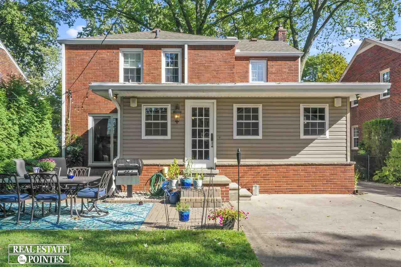 1887 Broadstone Road Grosse Pointe Woods, MI 48236 - Photo 35 of 41