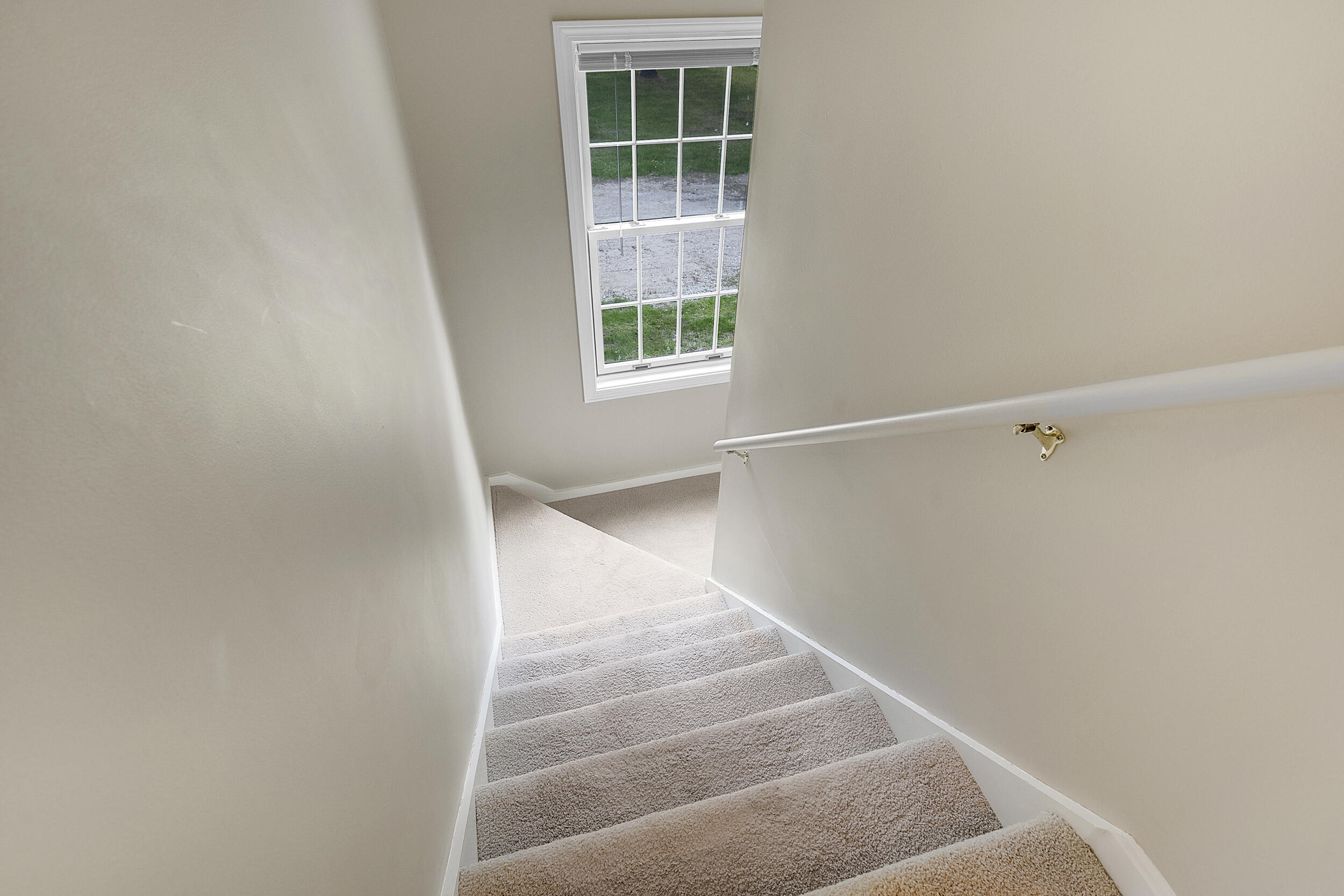 9 Crosby Lane, Unit 1 Newry, ME 04261 - Photo 28 of 65 29_9crosby-22