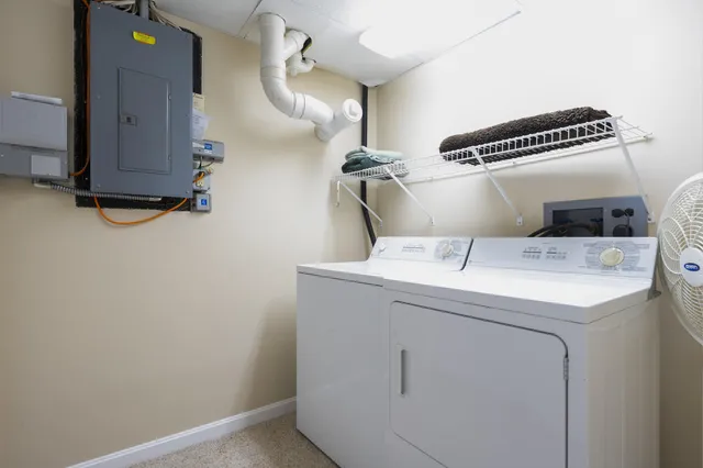 $685,000 | 9 Crosby Lane, Unit 1, Newry, ME 04261