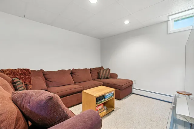 $685,000 | 9 Crosby Lane, Unit 1, Newry, ME 04261