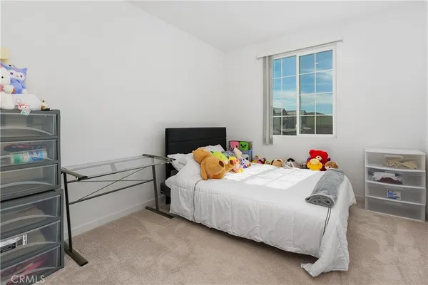 $499,999 | 32612 Manhattan Avenue, Winchester, CA 92596