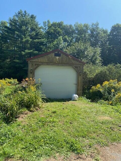 174 Bassett Road Winslow, ME 04901 - Photo 10 of 12 Garage