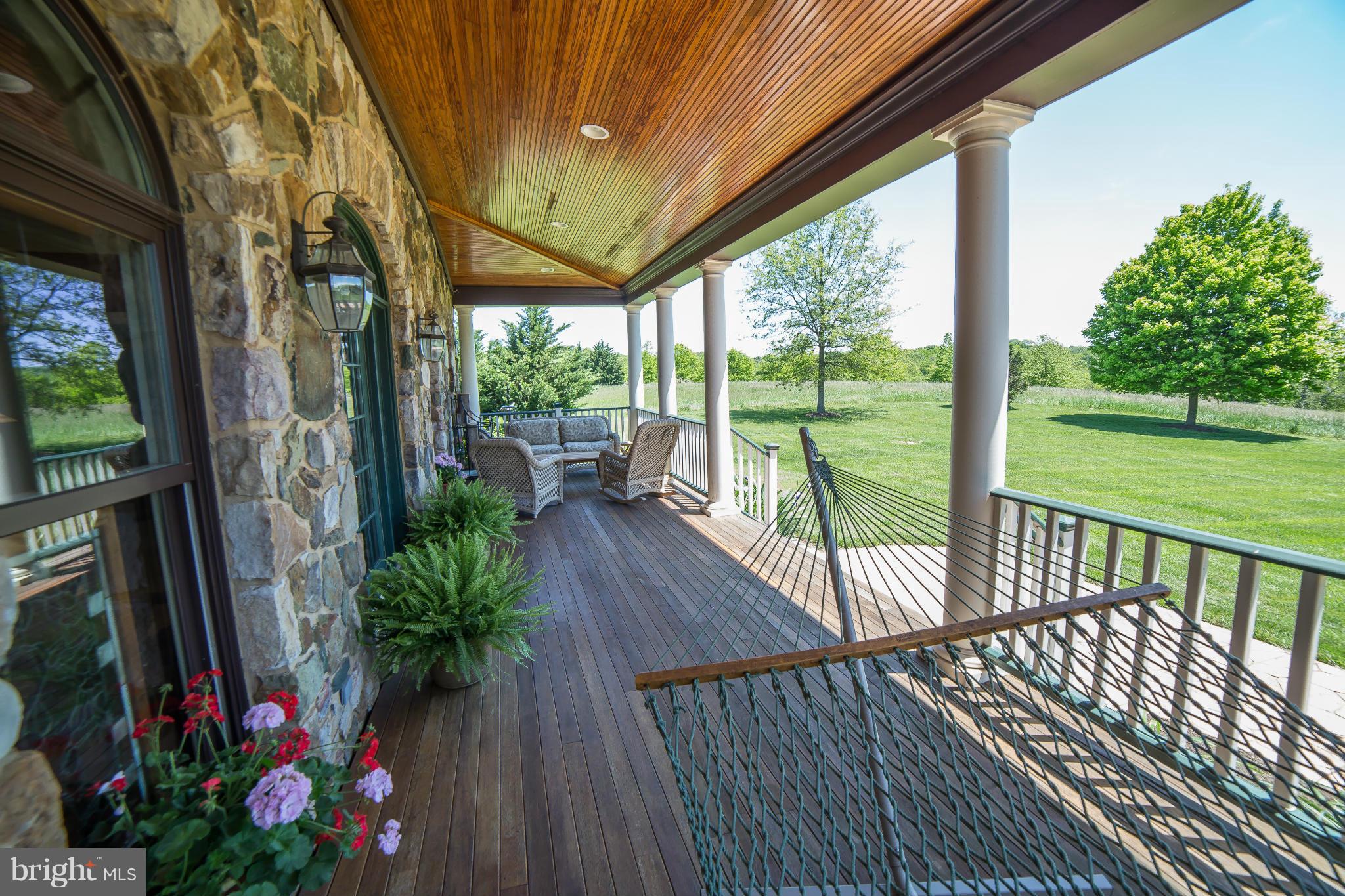 36876 Paxson Road Purcellville, VA 20132 - Photo 2 of 30 Front Porch