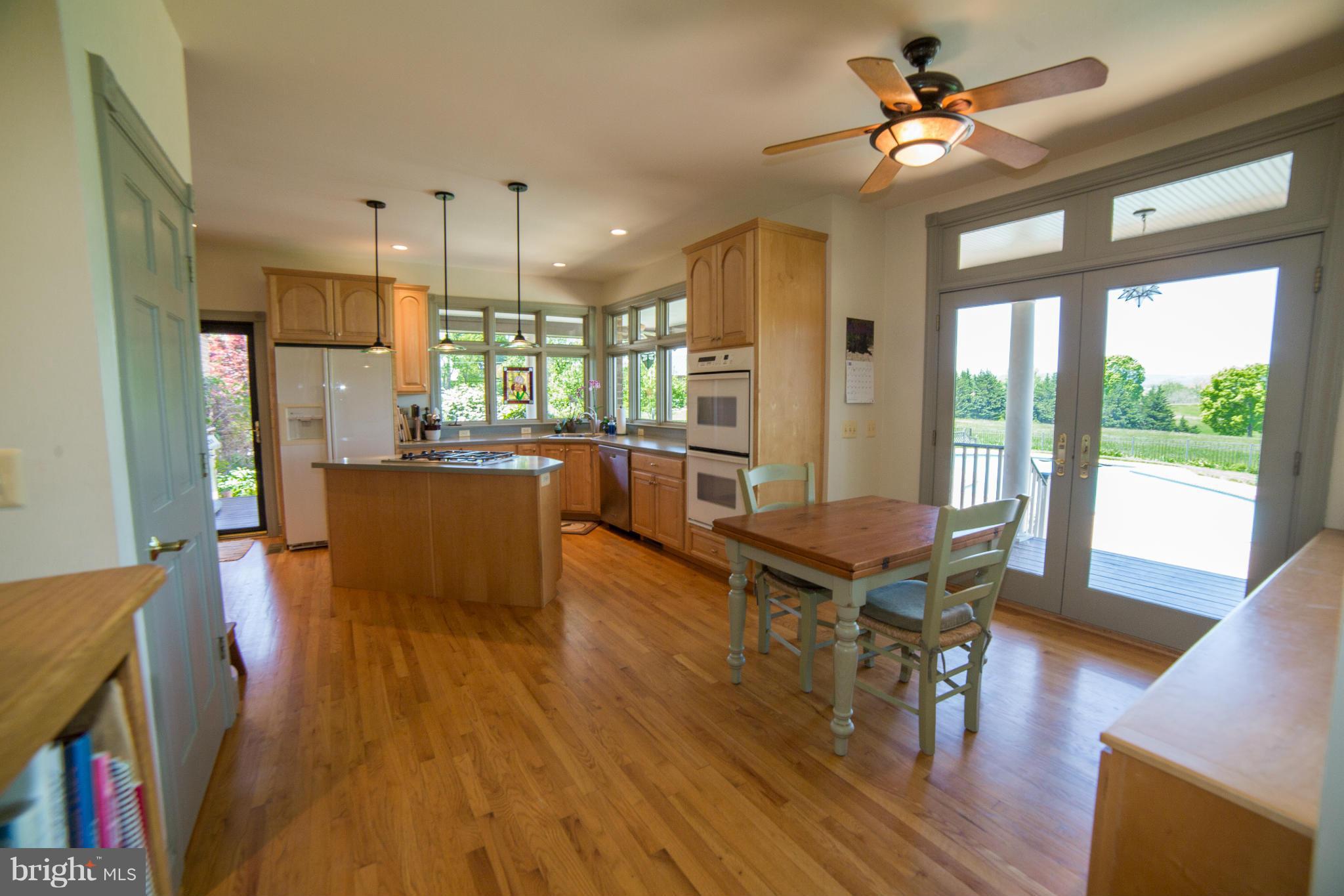 36876 Paxson Road Purcellville, VA 20132 - Photo 12 of 30 Kitchen