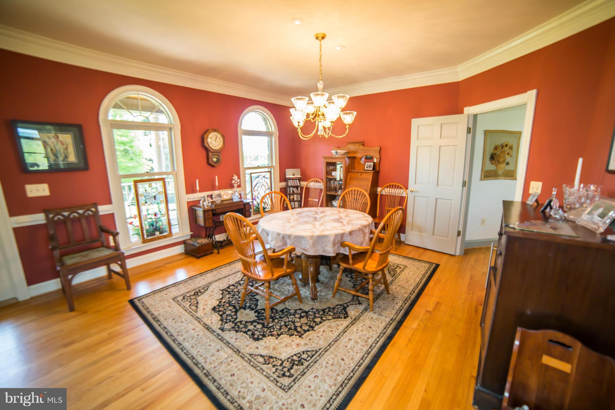 36876 Paxson Road Purcellville, VA 20132 - Photo 6 of 30 Dining Room