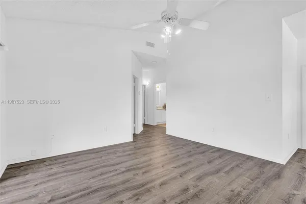 $2,495 | 1701 Northwest 96th Terrace, Unit 1C, Pembroke Pines, FL 33024