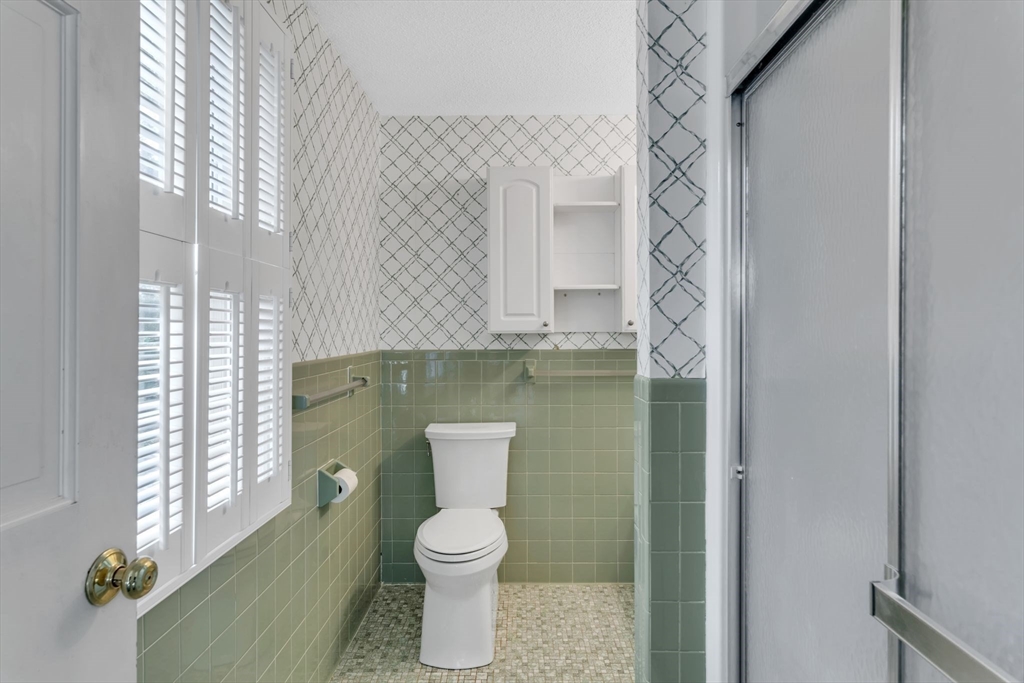 46 Northfield Road Longmeadow, MA 01106 - Photo 26 of 40 Gallery Image 26