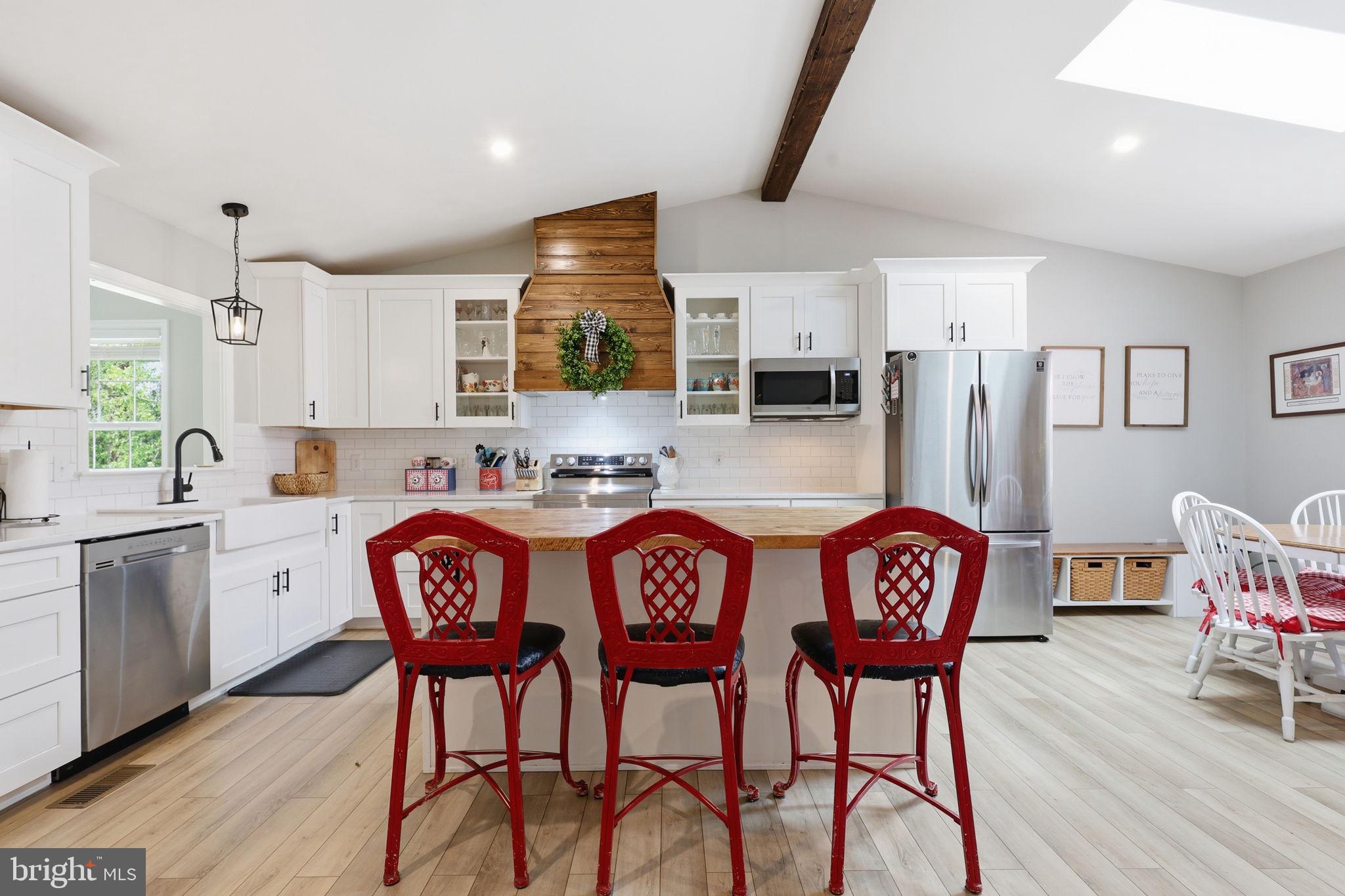 18583 Springs Road Jeffersonton, VA 22724 - Photo 12 of 43