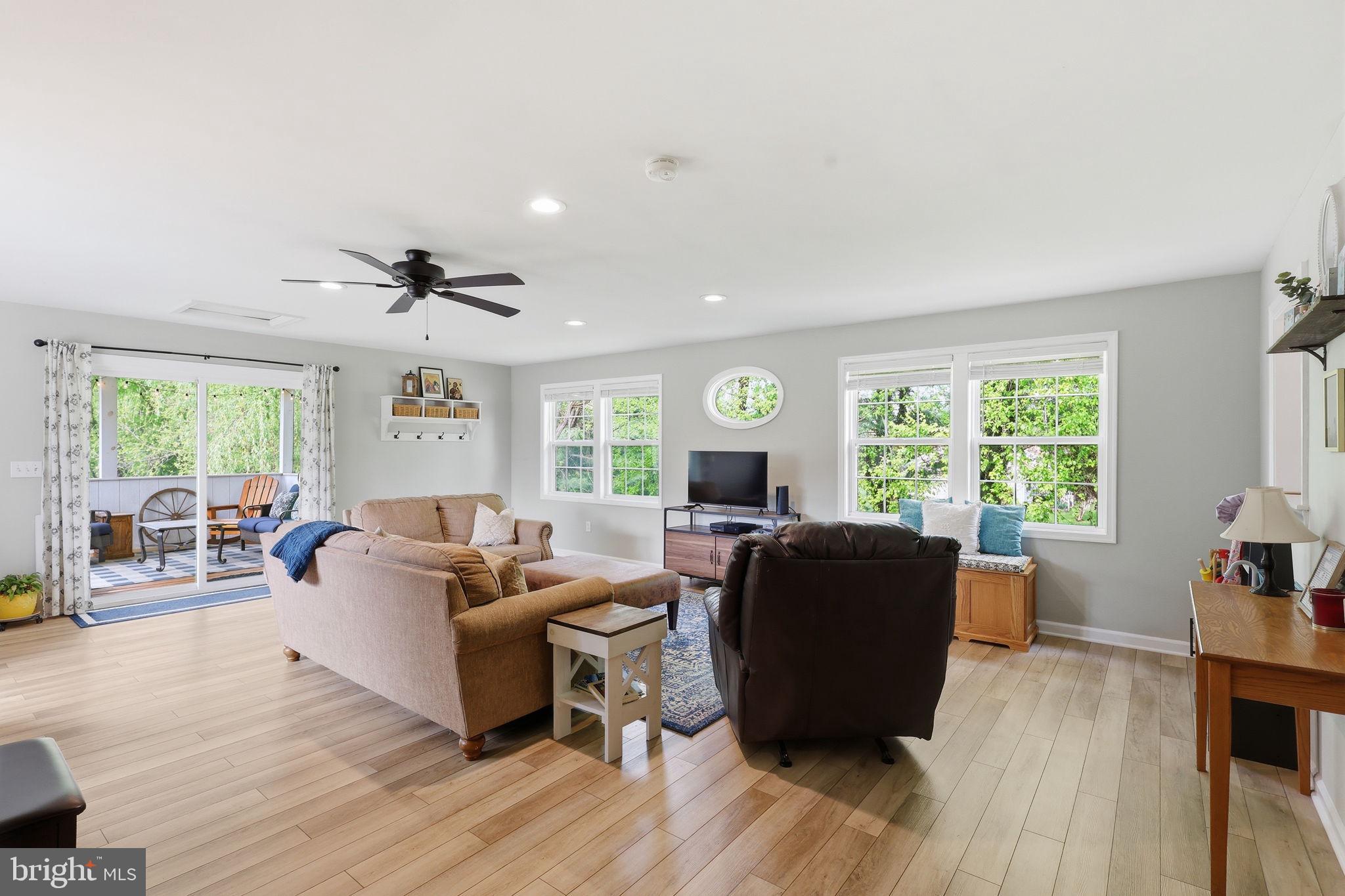 18583 Springs Road Jeffersonton, VA 22724 - Photo 15 of 43