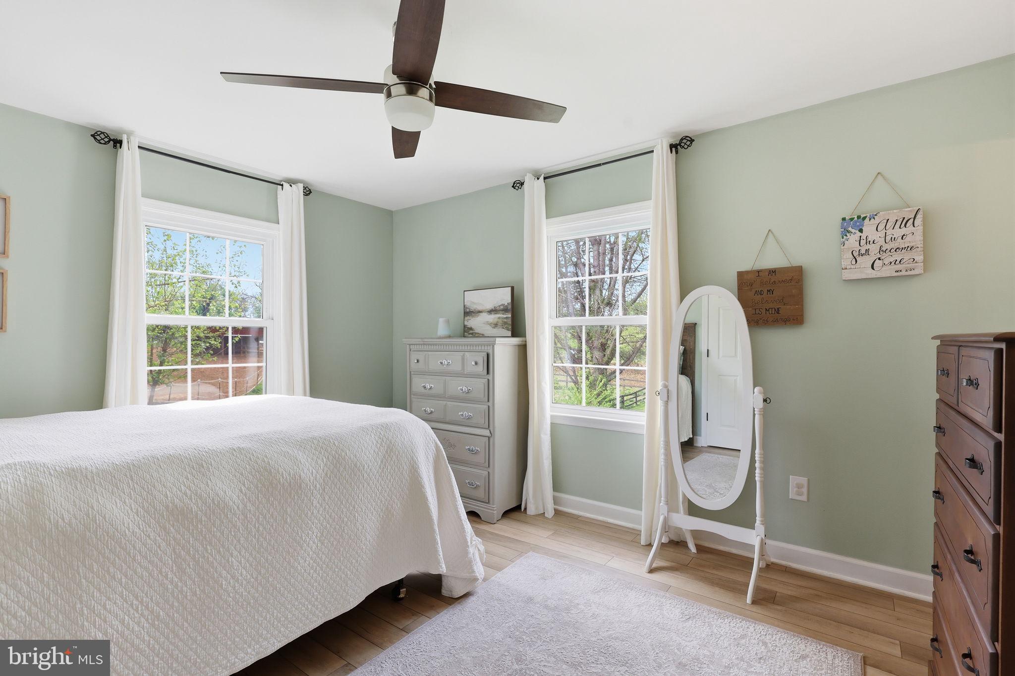 18583 Springs Road Jeffersonton, VA 22724 - Photo 19 of 43 Bedroom 1