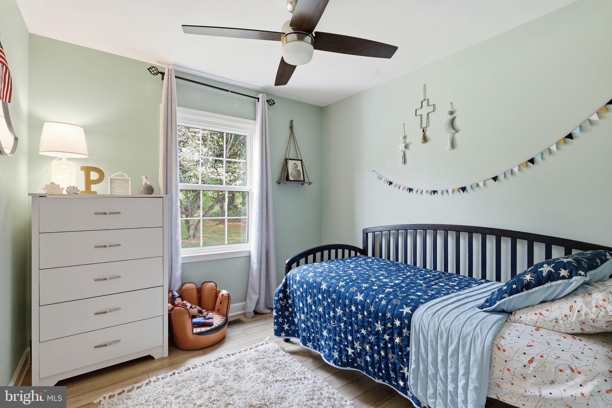 18583 Springs Road Jeffersonton, VA 22724 - Photo 25 of 43 Bedroom 3