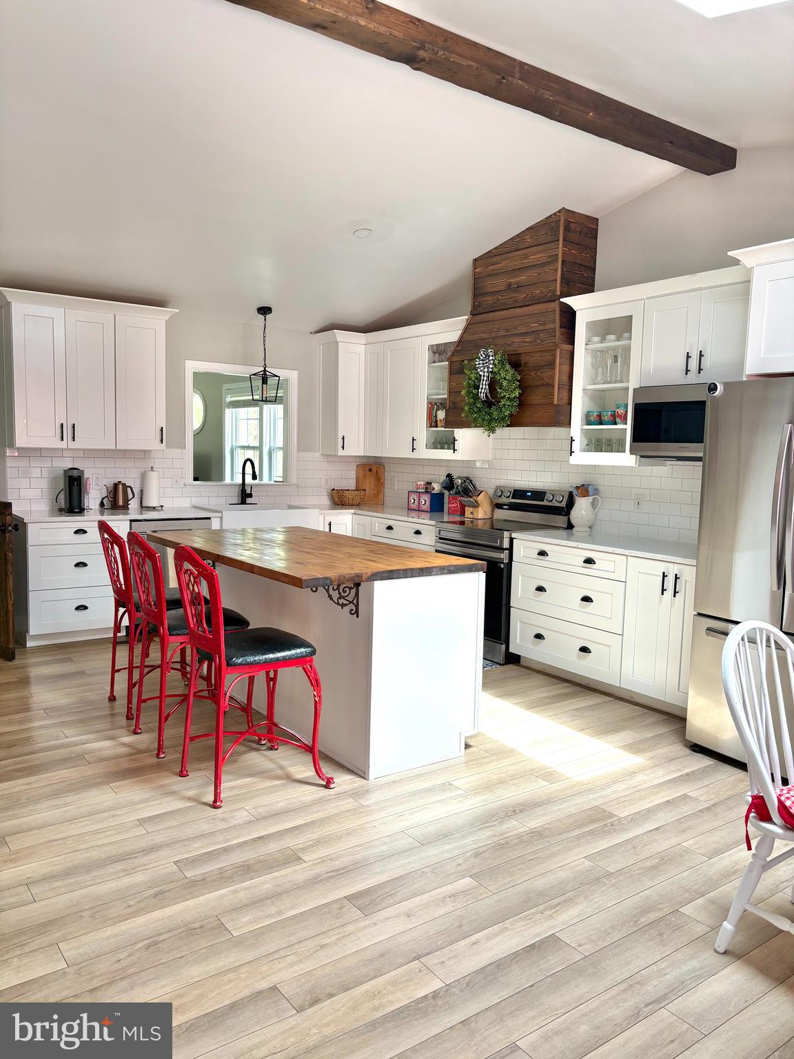 18583 Springs Road Jeffersonton, VA 22724 - Photo 3 of 43