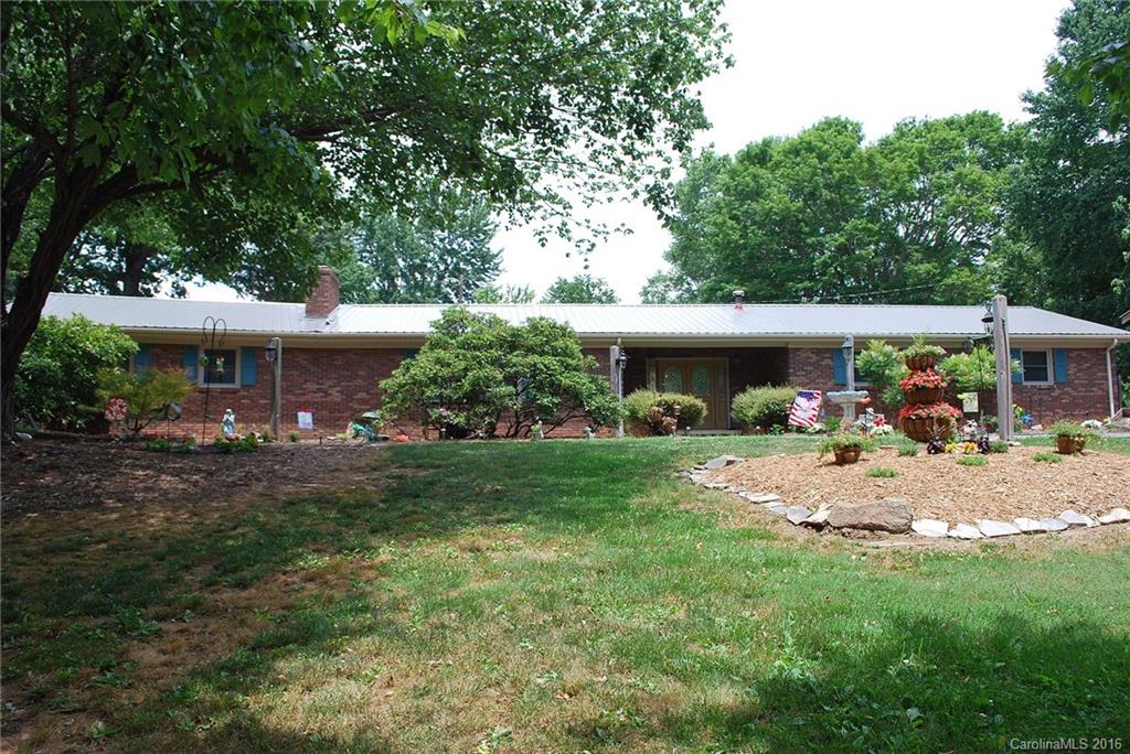 124 Warren Wilson Road Swannanoa, NC 28778 - Photo 1 of 24 Gallery Image 1