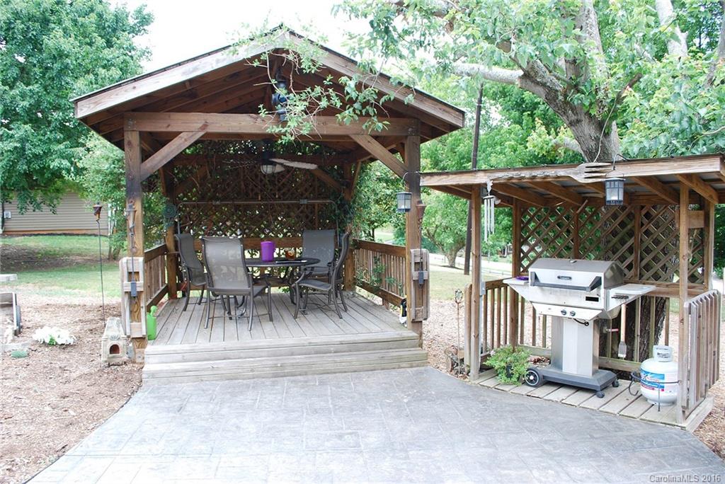 124 Warren Wilson Road Swannanoa, NC 28778 - Photo 3 of 24 Gallery Image 3
