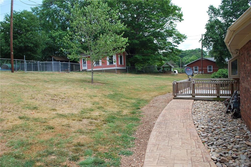 124 Warren Wilson Road Swannanoa, NC 28778 - Photo 10 of 24 Gallery Image 10