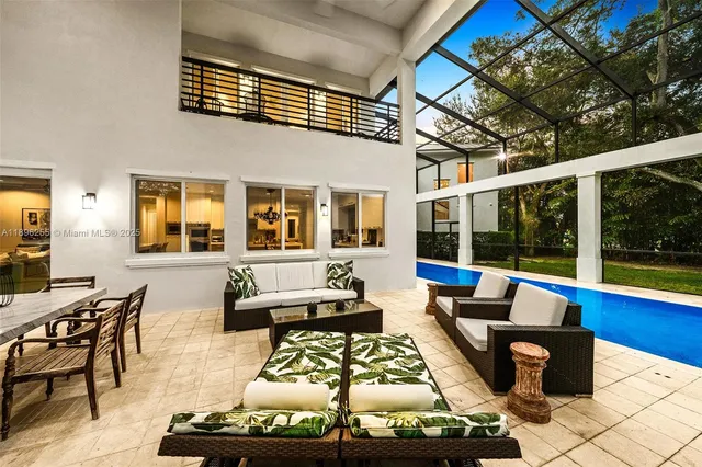 $6,900,000 | 8923 Ludlam Road, Pinecrest, FL 33156