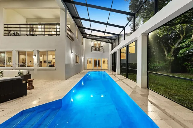 $6,900,000 | 8923 Ludlam Road, Pinecrest, FL 33156