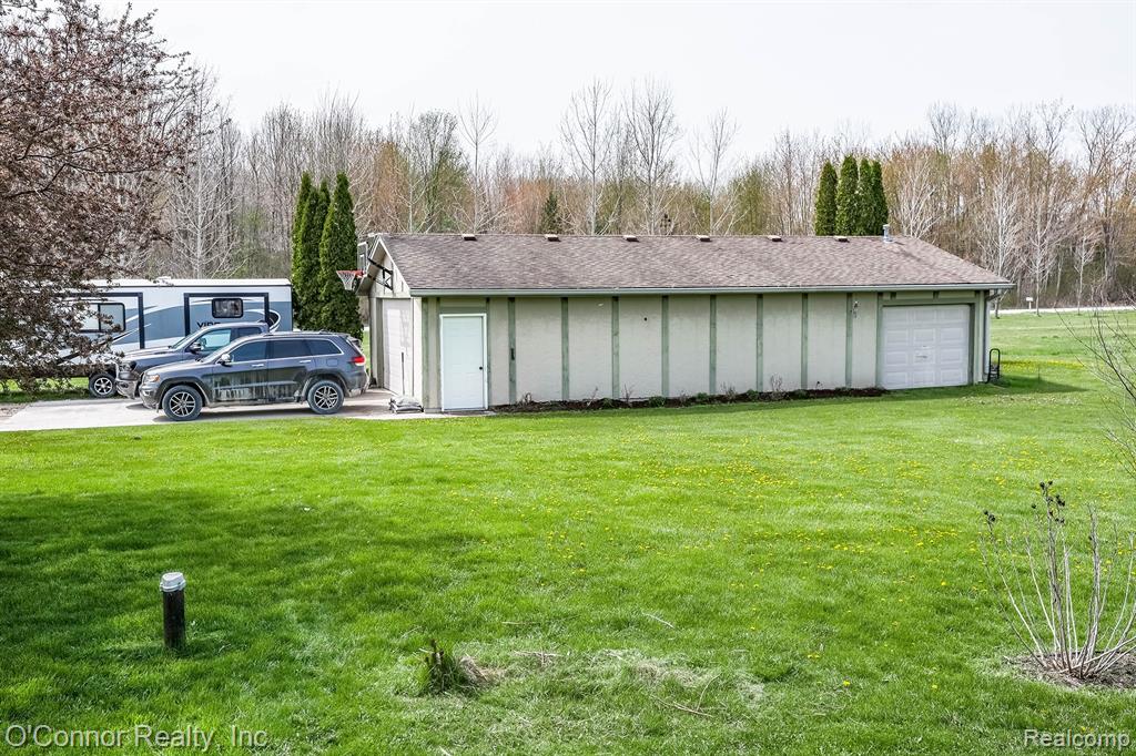 7978 Frith Road Columbus, MI 48063 - Photo 39 of 56