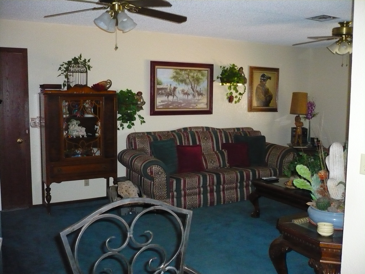 6347 West Vineyard Road Laveen, AZ 85339 - Photo 5 of 17 FAMILY ROOM